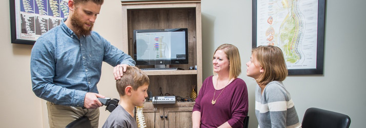 Chiropractor Rochester Hills MI Erik Brace Torque Technique Chiropractor Rochester Hills MI Erik Brace Torque Technique